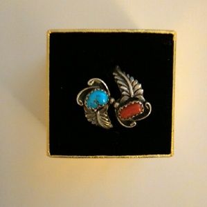 REDUCED PRICE.      Vintage Sterling Navajo ring.