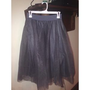 Grey tool skirt