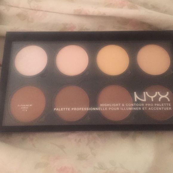 NYX highlight and contour pro palette