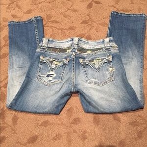 Miss Me Jeans, Size 28, Capri- Like New