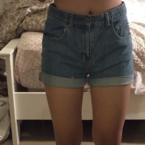 Light wash highwaist shorts denim