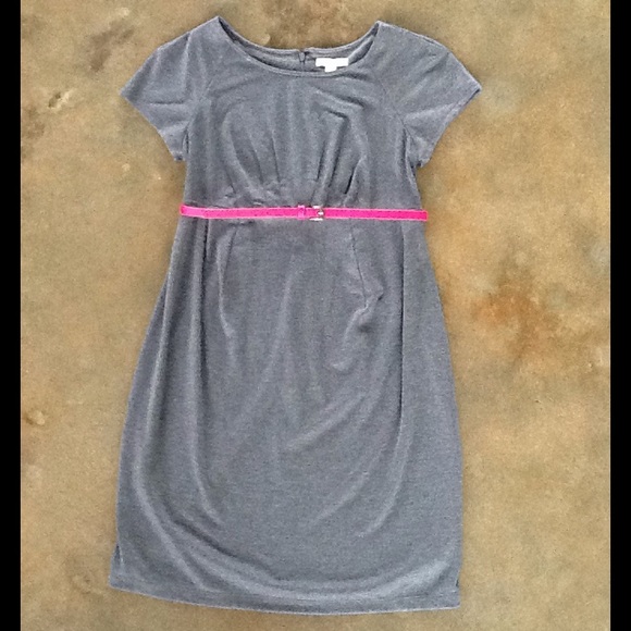 MATERNITY Grey dress with belt