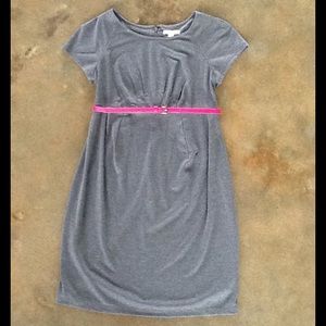MATERNITY Grey dress with belt