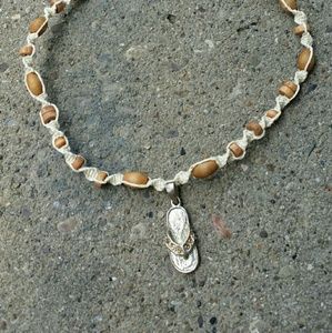 Wooden Bead Hemp Chocker