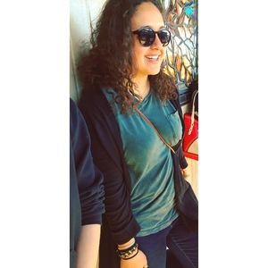 Meet your Posher, Yasmine