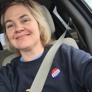 Meet your Posher, Angie