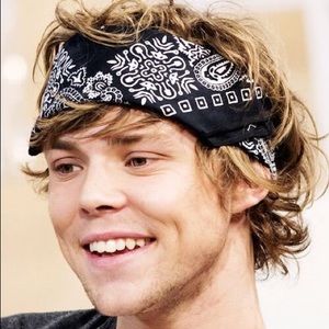 Meet your Posher, Yasmin