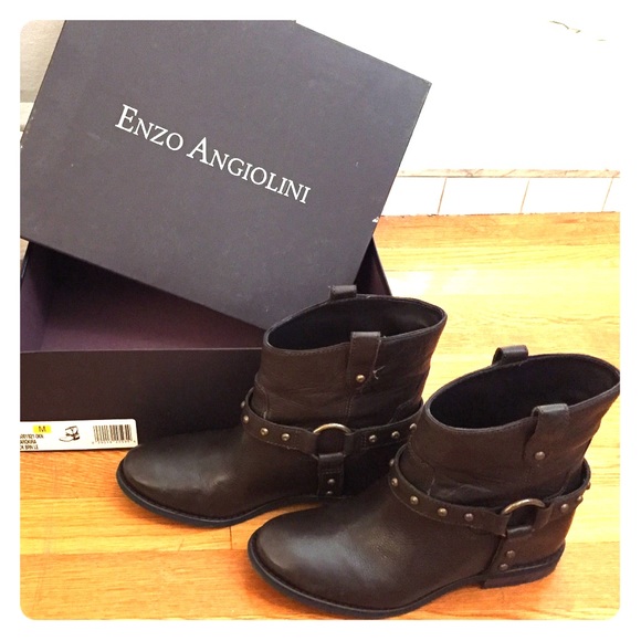 Ankle boots