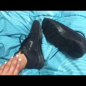 (🚫Sold🚫) Nike Free Tr Fit 4