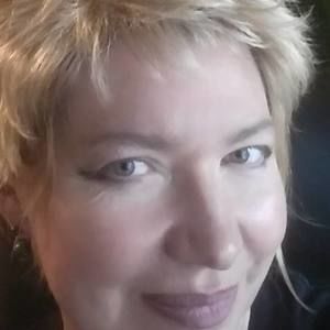 Meet your Posher, Liliya