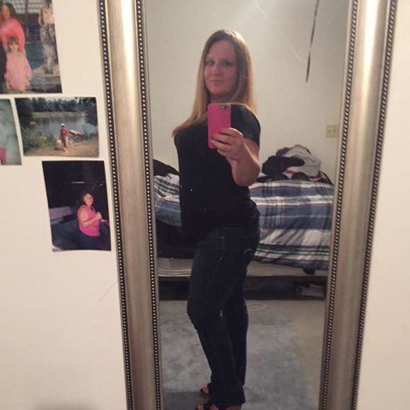 Meet your Posher, Cindy - Picture 1 of 1