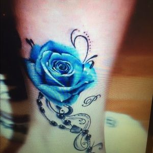 Meet your Posher, Carine