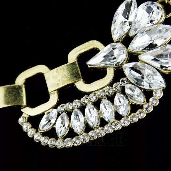 Statement crystal necklace - Picture 4 of 4