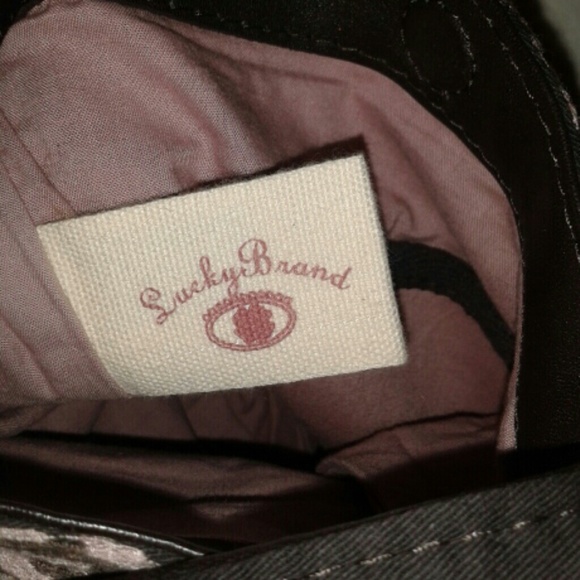 Lucky Brand Topanga Canyon Fringe Crossbody - Picture 4 of 4