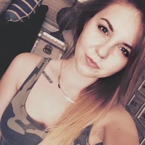 Meet your Posher, Dominika