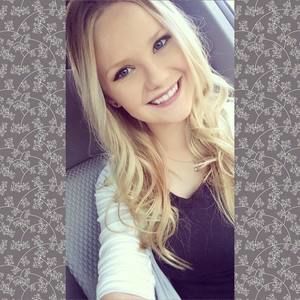 Meet your Posher, Jena