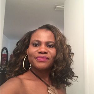 Meet your Posher, Patricia