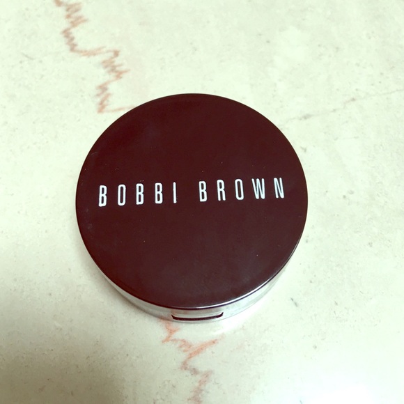 Bobby Brown corrector-peach