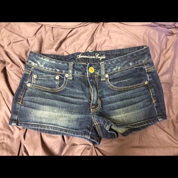 AE shorts