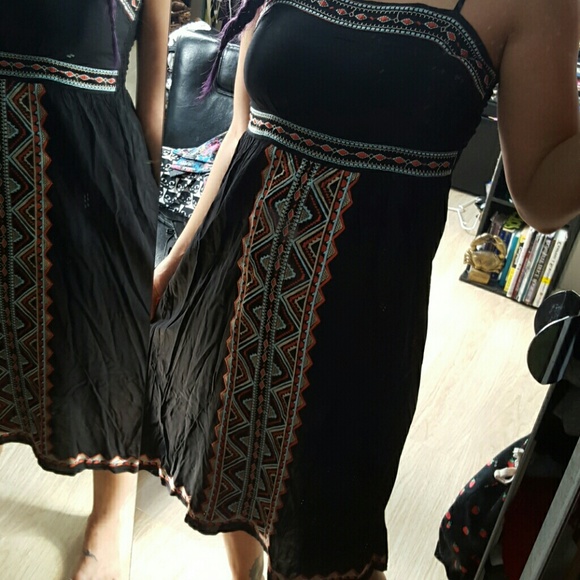 Brand new summer Dress - Picture 3 of 3