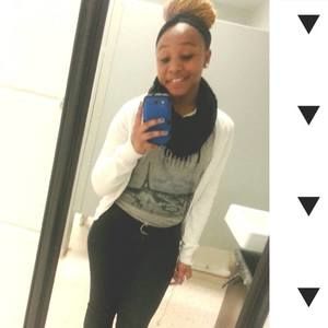 Meet your Posher, Dayzia