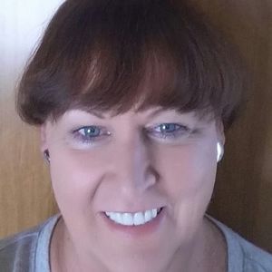 Meet your Posher, Suzy