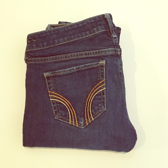 Host Pick! Hollister Skinny Jeans