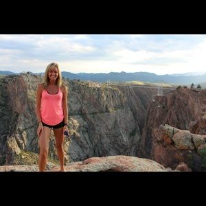 Meet your Posher, Kim