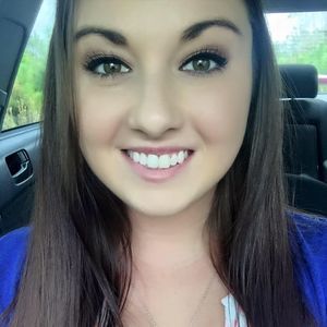 Meet your Posher, Courtney