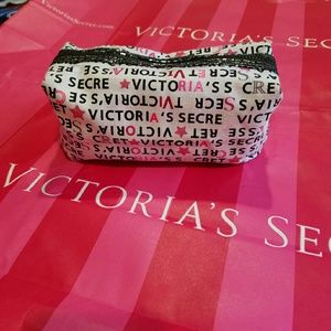 New Victoria's Secret Logo Make Up Bag