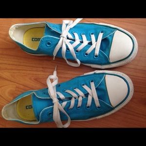 Sky blue converse