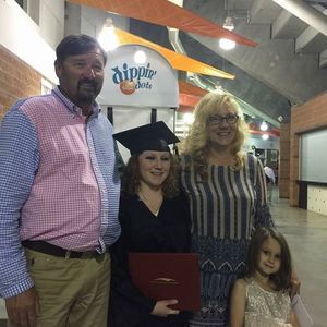 Meet your Posher, Ashlee