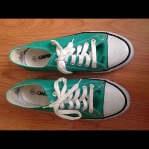 Green converse style shoes