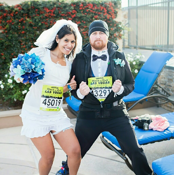 Meet your Posher, Felicia - Picture 2 of 3