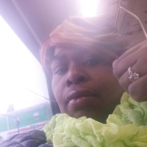 Meet your Posher, Sharmane