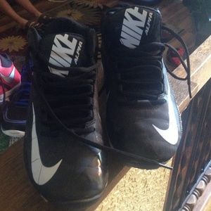 Men's size 9.5 nike Football cleats!great conditio