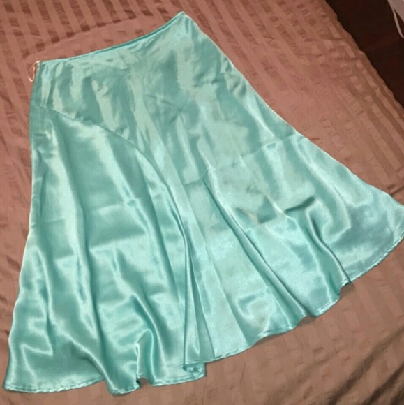 Vintage ('90s?) Aqua/Mint Satin-like A-line Skirt