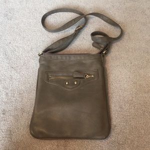 Crossbody bag