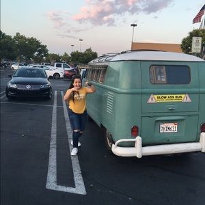 Meet your Posher, Adriana