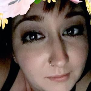 Meet your Posher, Abigail