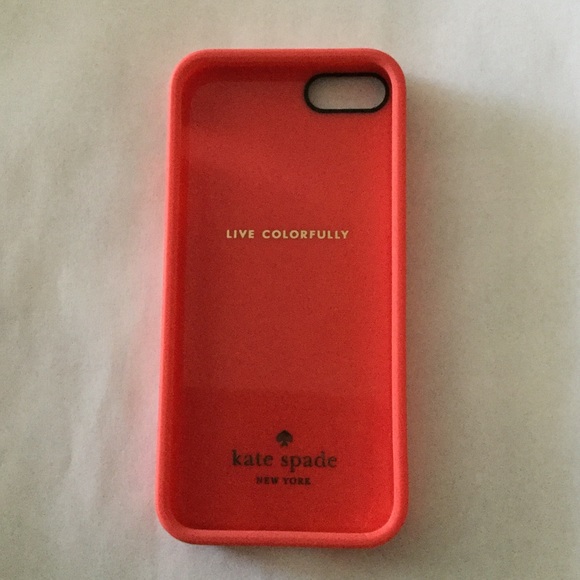 kate spade Accessories - NWT Kate spade iPhone 5/SE salmon leopard case kate spade Accessories - NWT Kate spade iPhone 5/SE salmon leopard case