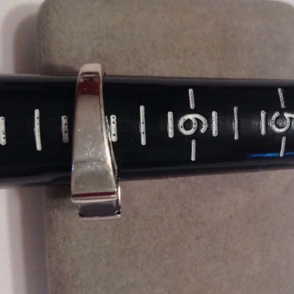 1.75 CT Black Diamond Ring 14K White Gold - Picture 4 of 4