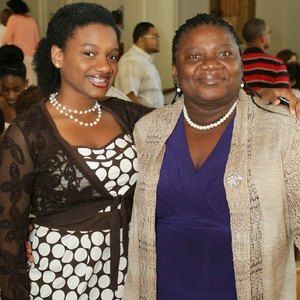 Meet your Posher, Monique