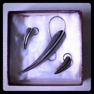 Orb sterling silver leaf pin and clip earrings