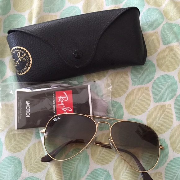 Ray-Ban Accessories - *SOLD* Rayban sunglasses aviator gradient