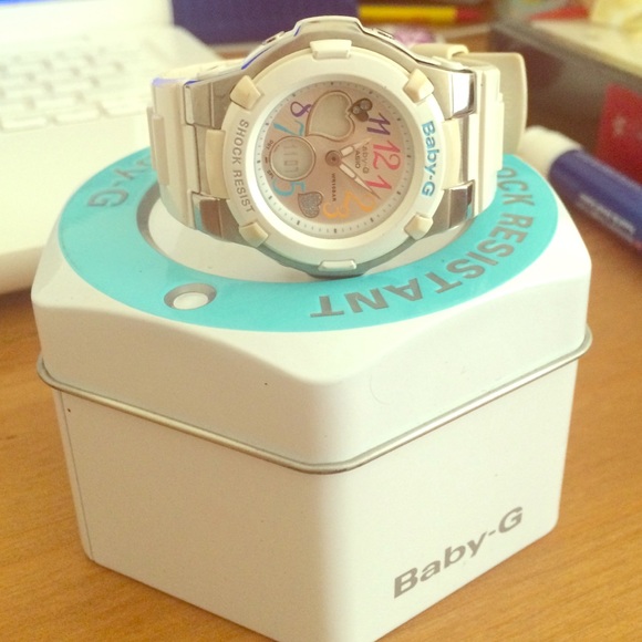 Baby-G shock- used