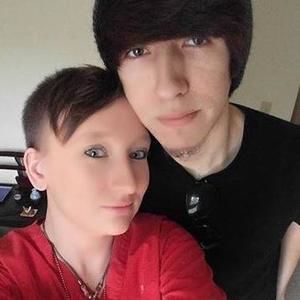 Meet your Posher, Max