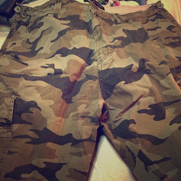 Billabong Army Men's cargo Shorts