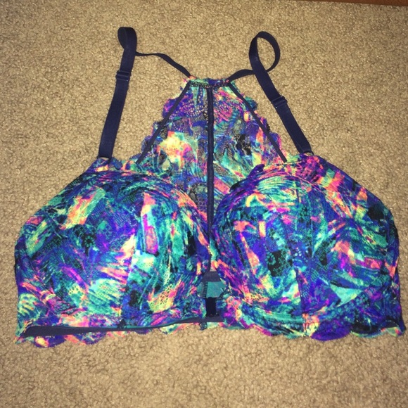 Victoria Secret PINK push-up racer back bra