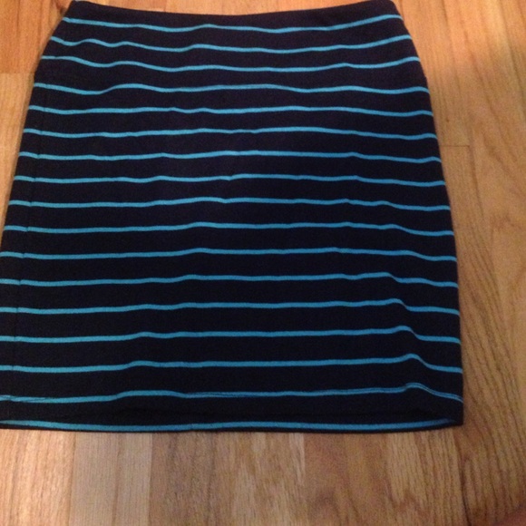 Tight skirt